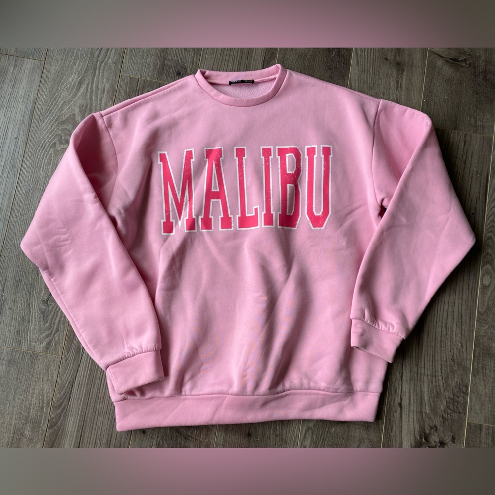 3/$15 SHEIN barbie pink very oversized “Malibu” crewneck sweater